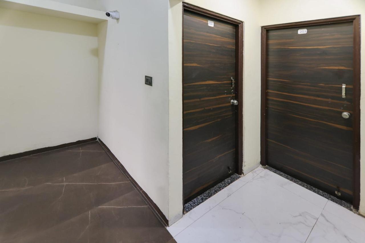 Oyo Hotel Blackgold Chandrapur Buitenkant foto